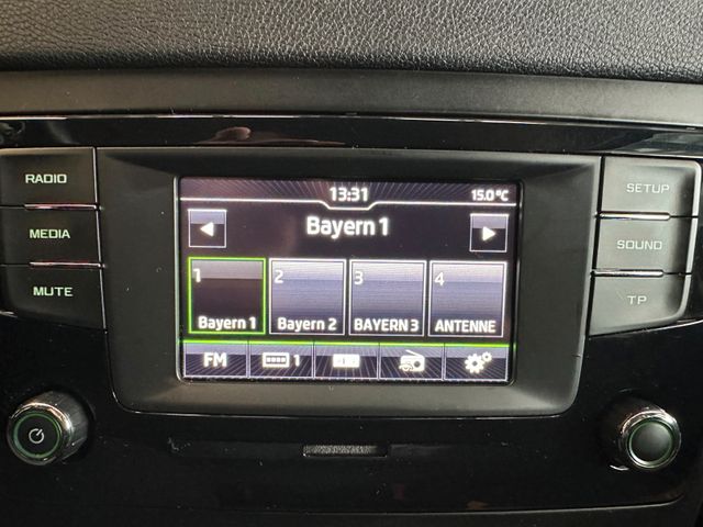 Skoda Yeti Edition *1. Hand*Klima*SHZ*AHK*Bi-Xenon*