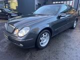 Mercedes-Benz E 220 CDI  Limousine*1 HAND SCHEKHEFT*GEPFLEGTES - Mercedes-Benz E 220 aus 2004: Cdi