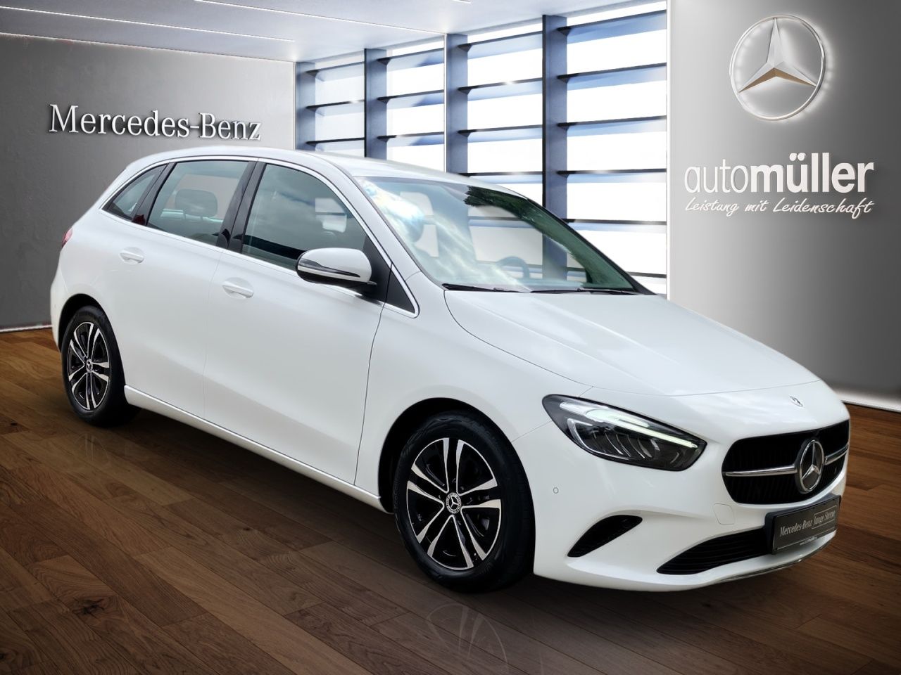 Fahrzeugabbildung Mercedes-Benz B 180 PROGRESSIVE+AHK+LHZ+SHZ+LED+EL.HECKKL+CARP