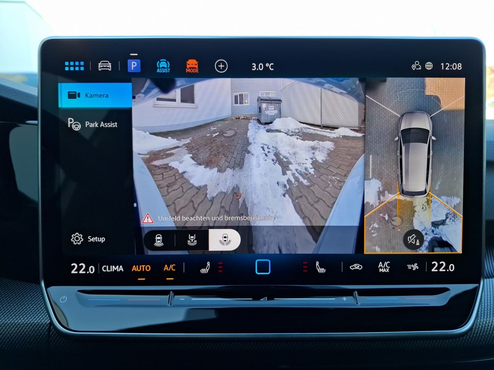 Fahrzeugabbildung Volkswagen Golf VIII Variant eTSI R-Line DSG LED AHK Navi H