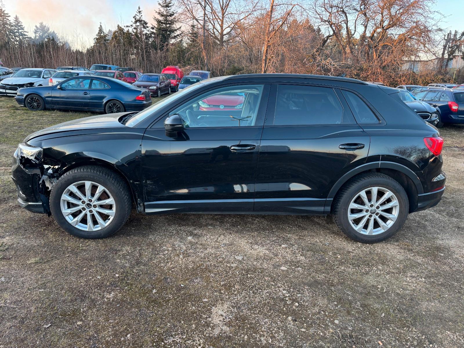 Audi Q3 40 TDI quattro advanced 2-Hand Led Kamera