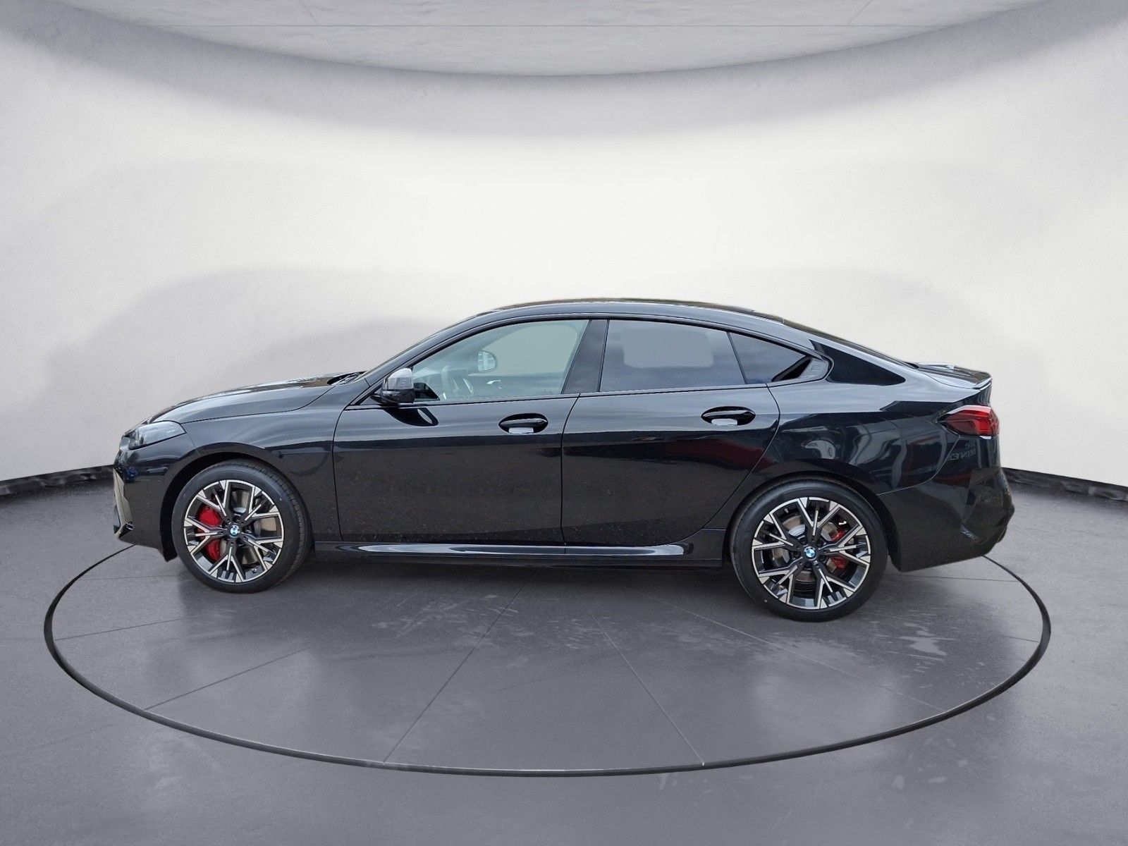 BMW 223 Gran Coupé - Bild 3