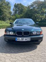 BMW 528i 