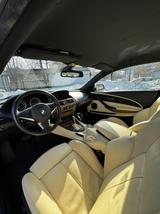 BMW 650i Coupé - - graue BMW 650