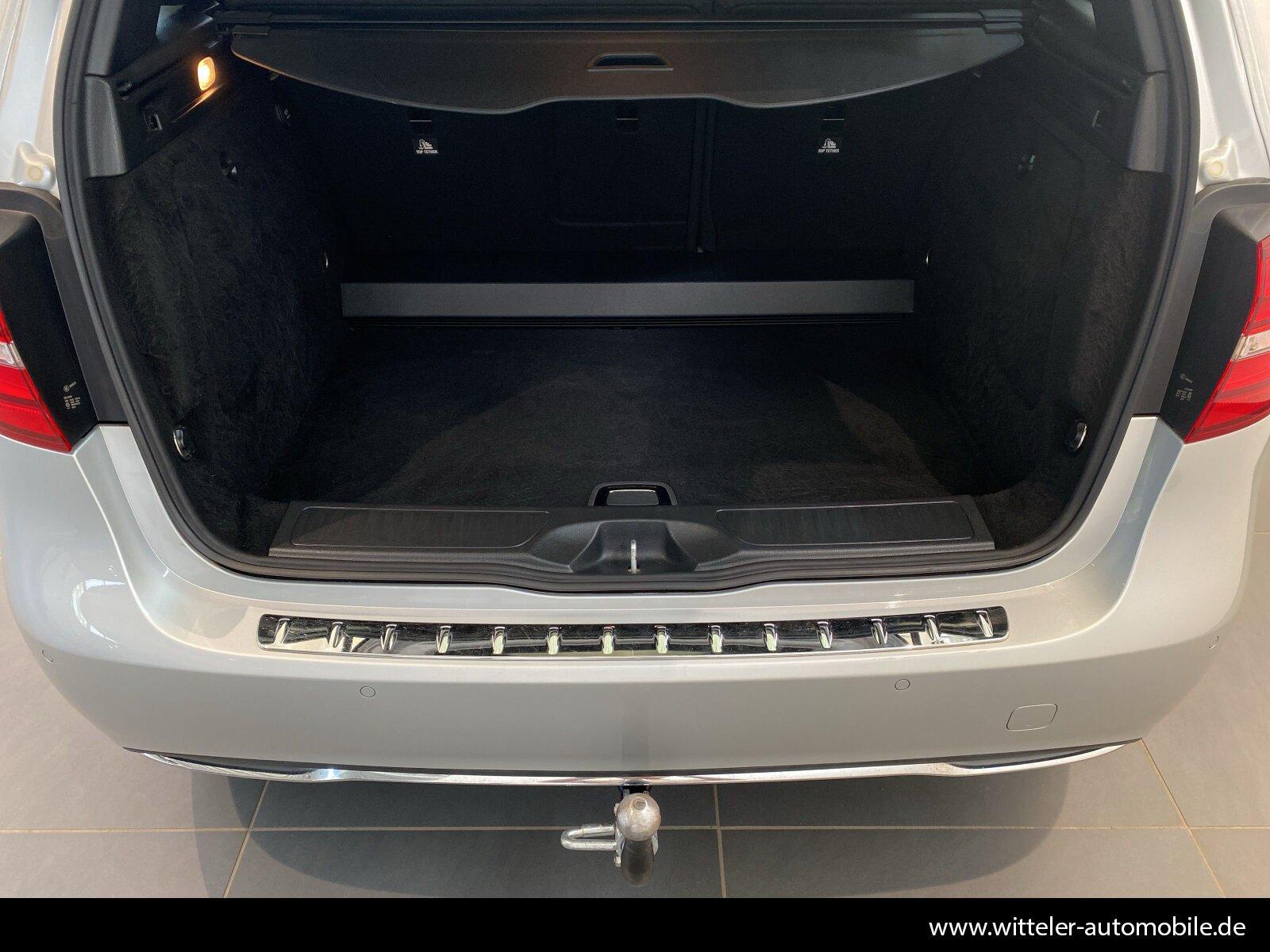 Mercedes-Benz B 180 Style Kamera/LED/SHZ/AHK/Tempomat/Sitzkomf