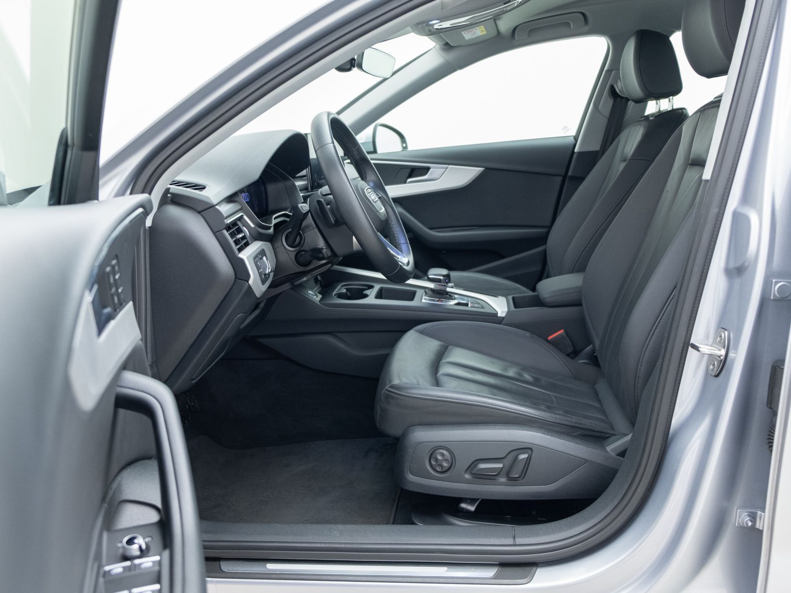 Audi A4 - Bild 12