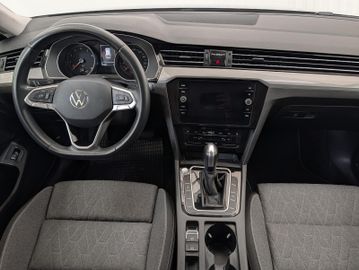 Volkswagen Passat Variant - 10