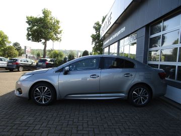 Toyota Avensis - 7