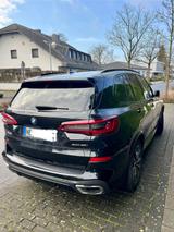 BMW X5 xDrive40i - - BMW X5 in Mönchengladbach