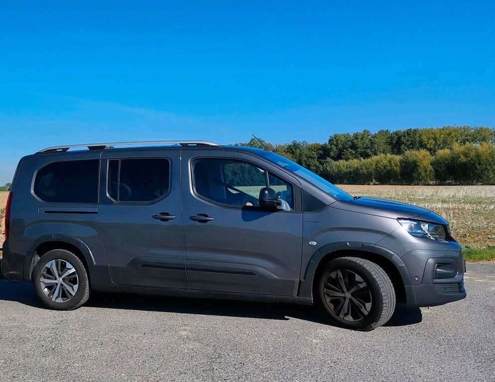 Image of Peugeot Rifter