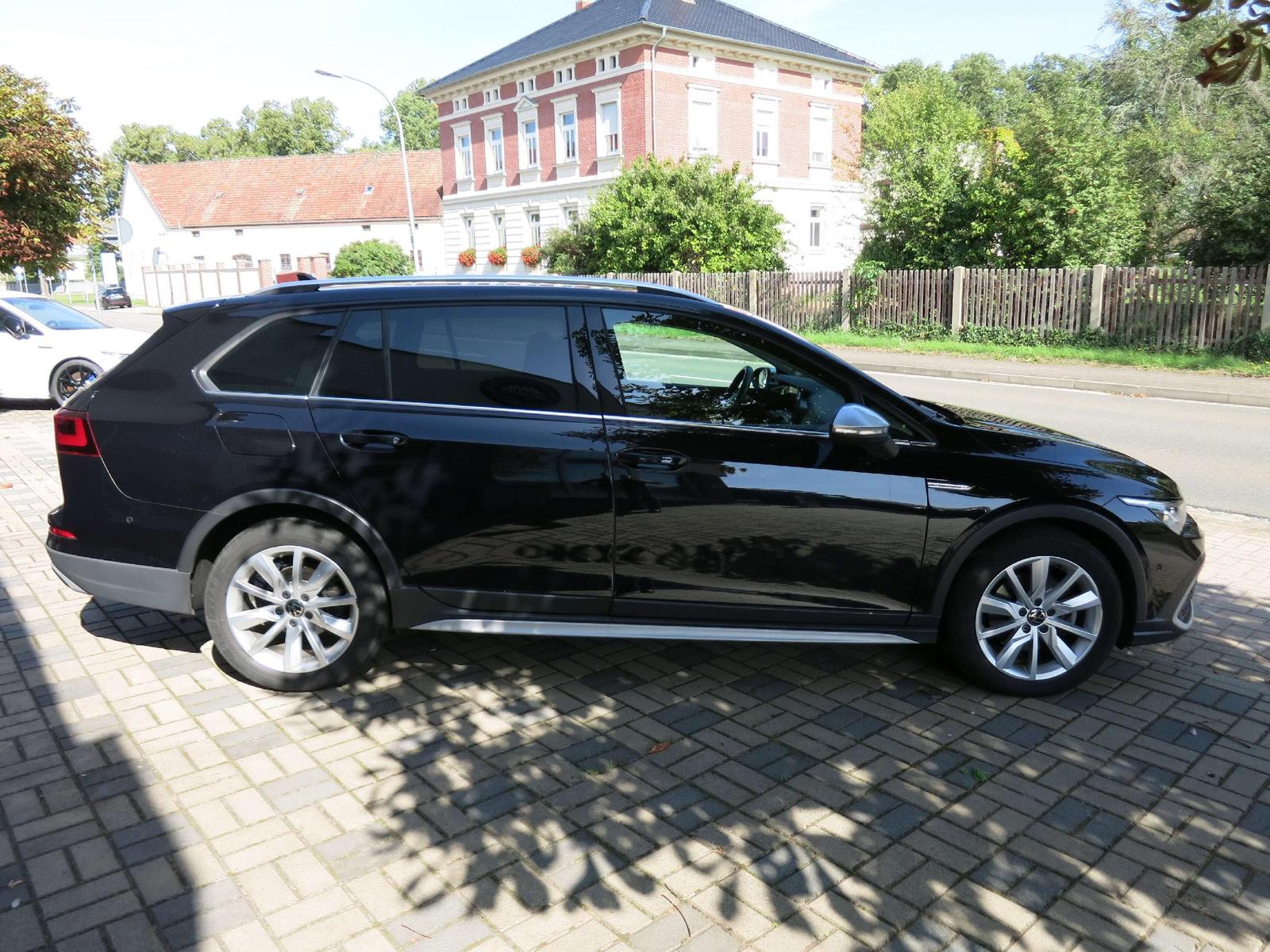 Volkswagen Golf Variant Alltrack 4Motion MATRIX LED STANDHE, миниатюра 4