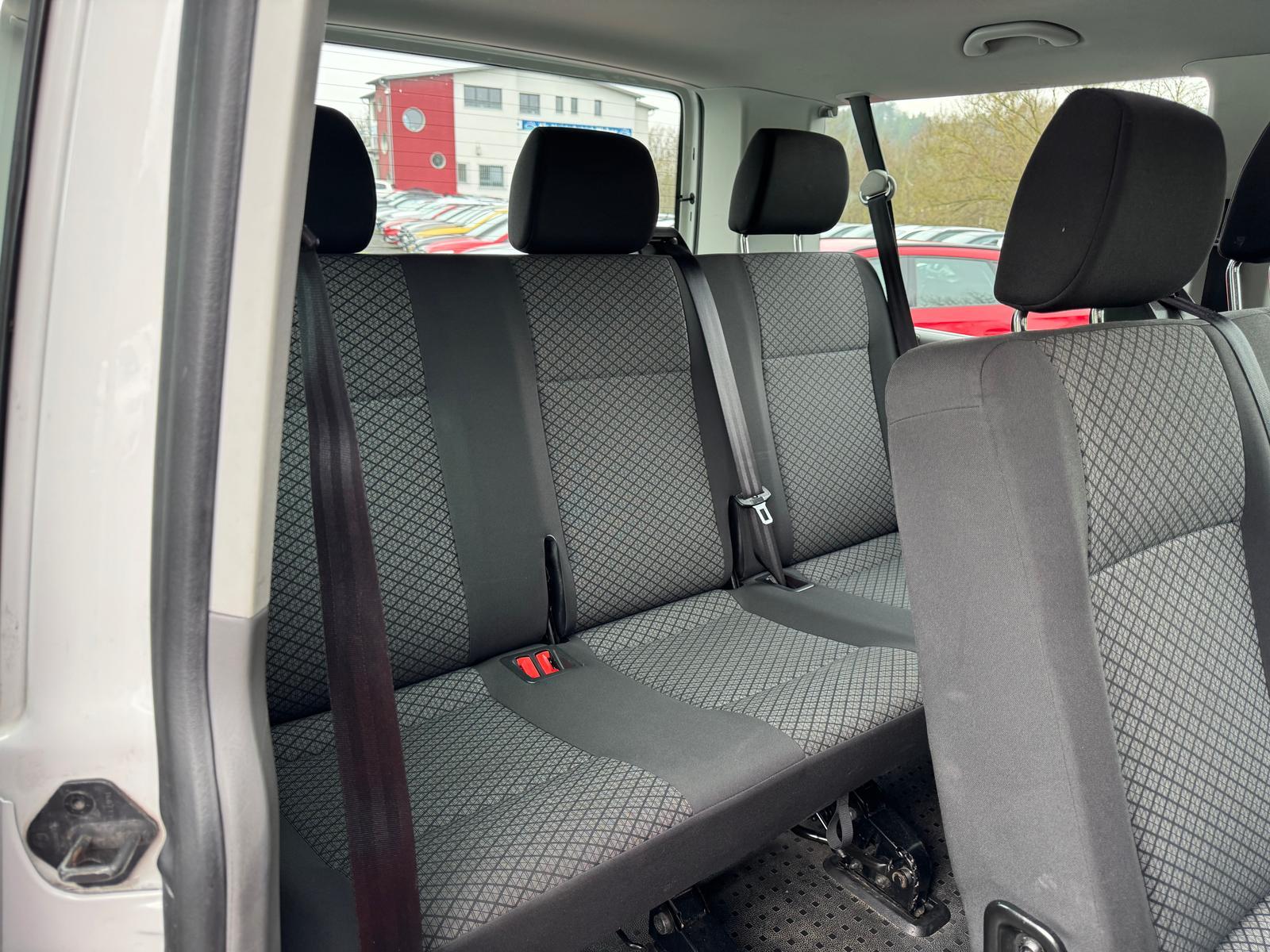 Volkswagen T6.1 2.0 TDI *CARAVELLE*9-SITZER*NAVI*APP-CONNEC