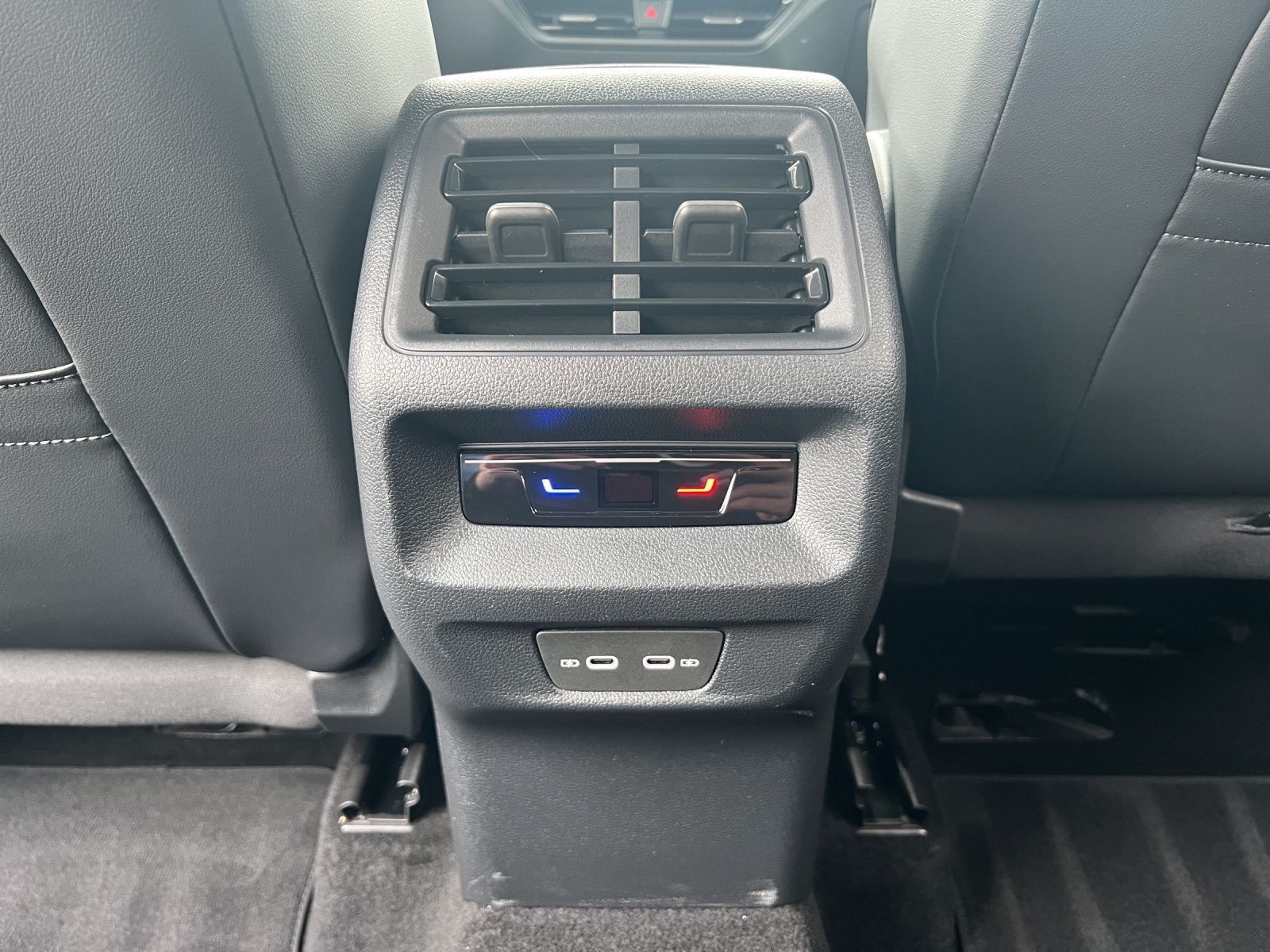 Tiguan Goal 1.5 eTSI DSG AHK*LED*ACC*Navi