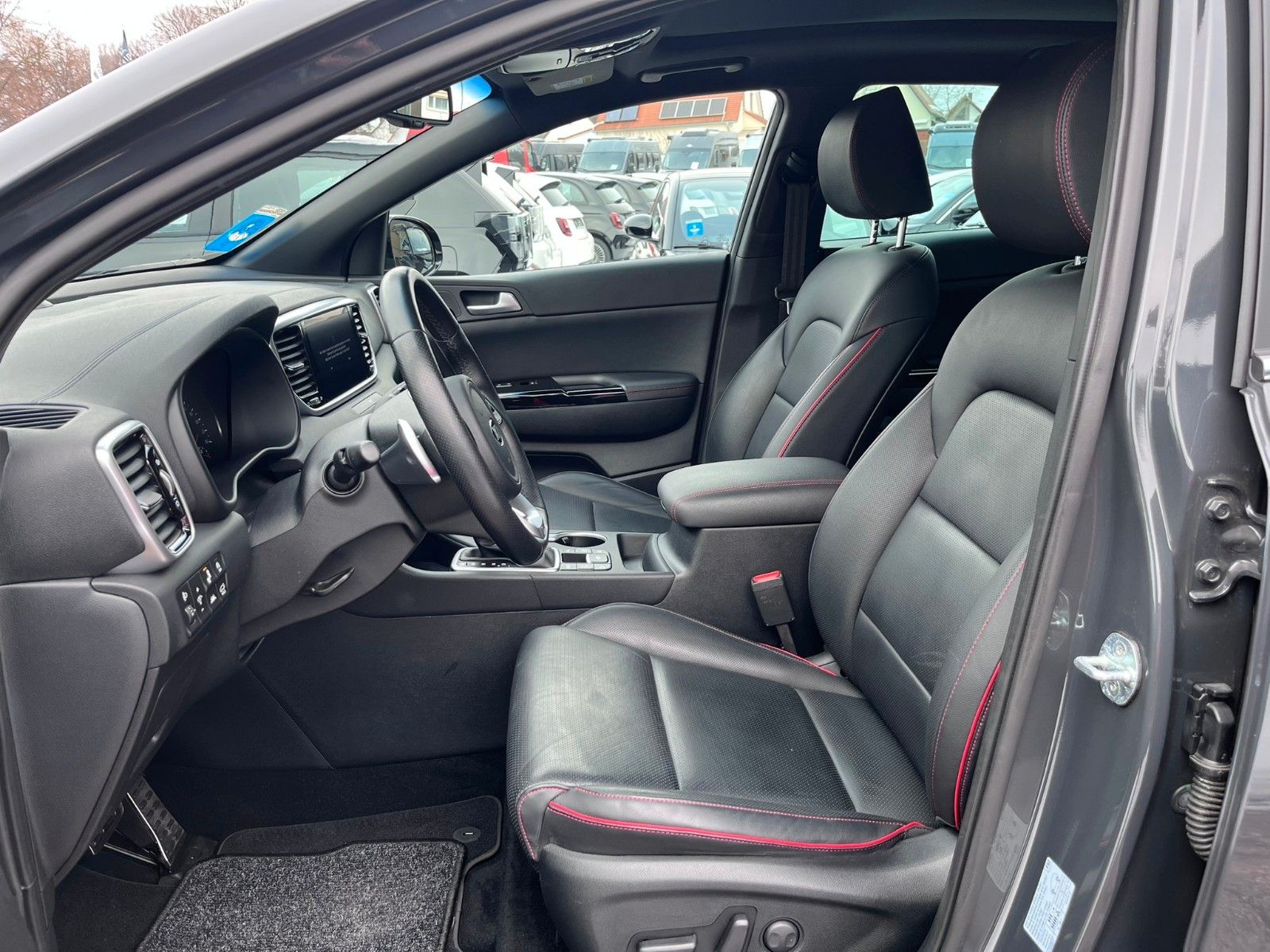 Fahrzeugabbildung Kia Sportage GT-Line 4WD