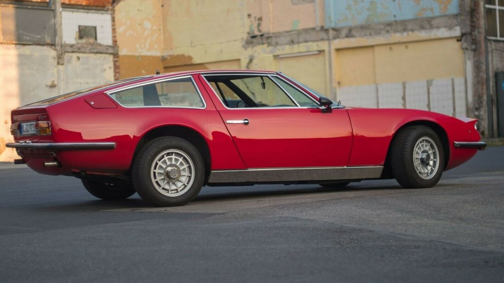 Maserati Indy