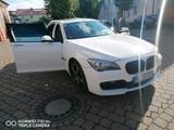 BMW 740 d X drive M paket Garagenwagen Vollaus... - gebrauchte BMW 740 aus dem Jahr 2013