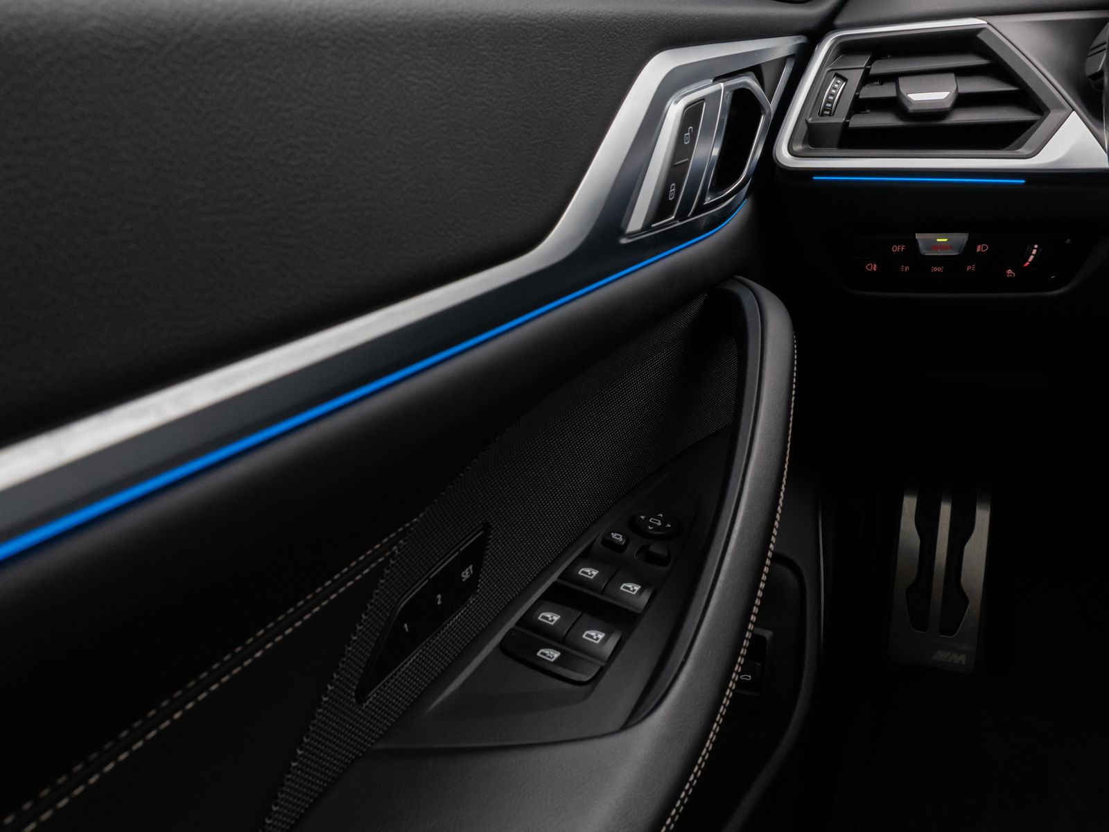 Fahrzeugabbildung BMW i4 M50 Gran Coupé Kamera Laser H/K HUD ACC AHK