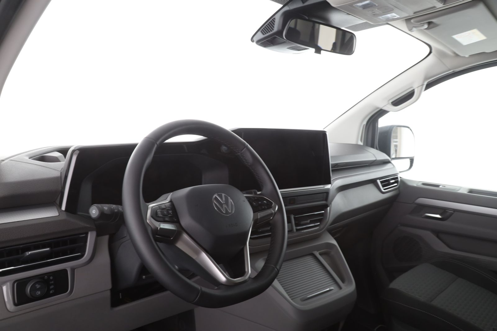 Volkswagen T7 Caravelle - Bild 11