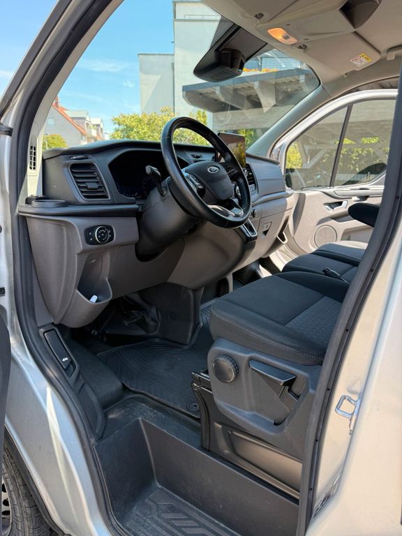 Image of Ford Transit Custom