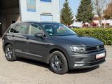 Volkswagen Tiguan Highline 4Motion Massagesitze* TÜV Neu* - VW Tiguan Gebrauchtwagen in Bochum