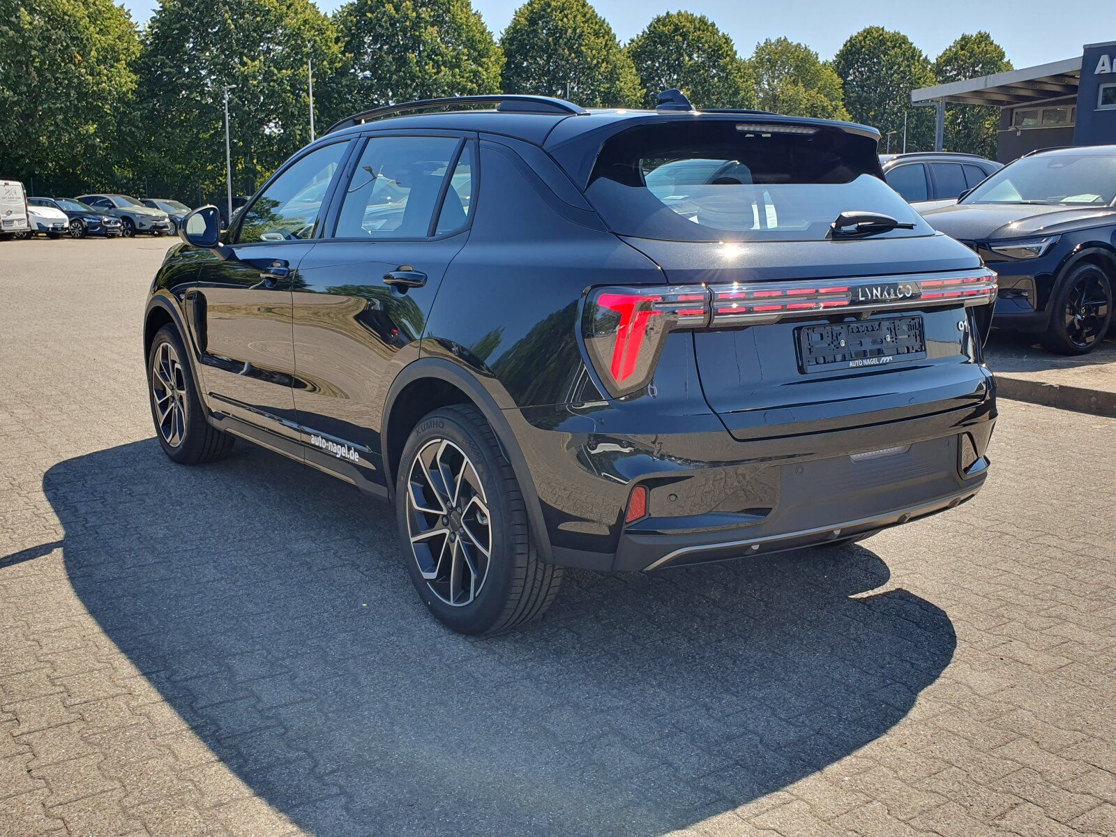 Lynk & Co 01
