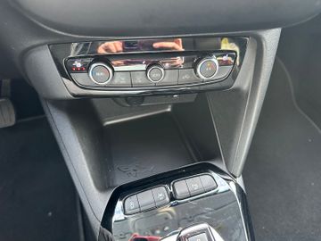 Bild 15 Opel Corsa F Elegance AT +KAMERA+NAVI+LED+SHZ+PDC+