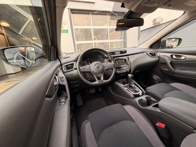Fahrzeugabbildung Nissan Qashqai 1,3 DIG-T N-Connecta Automatic*ProPilot*