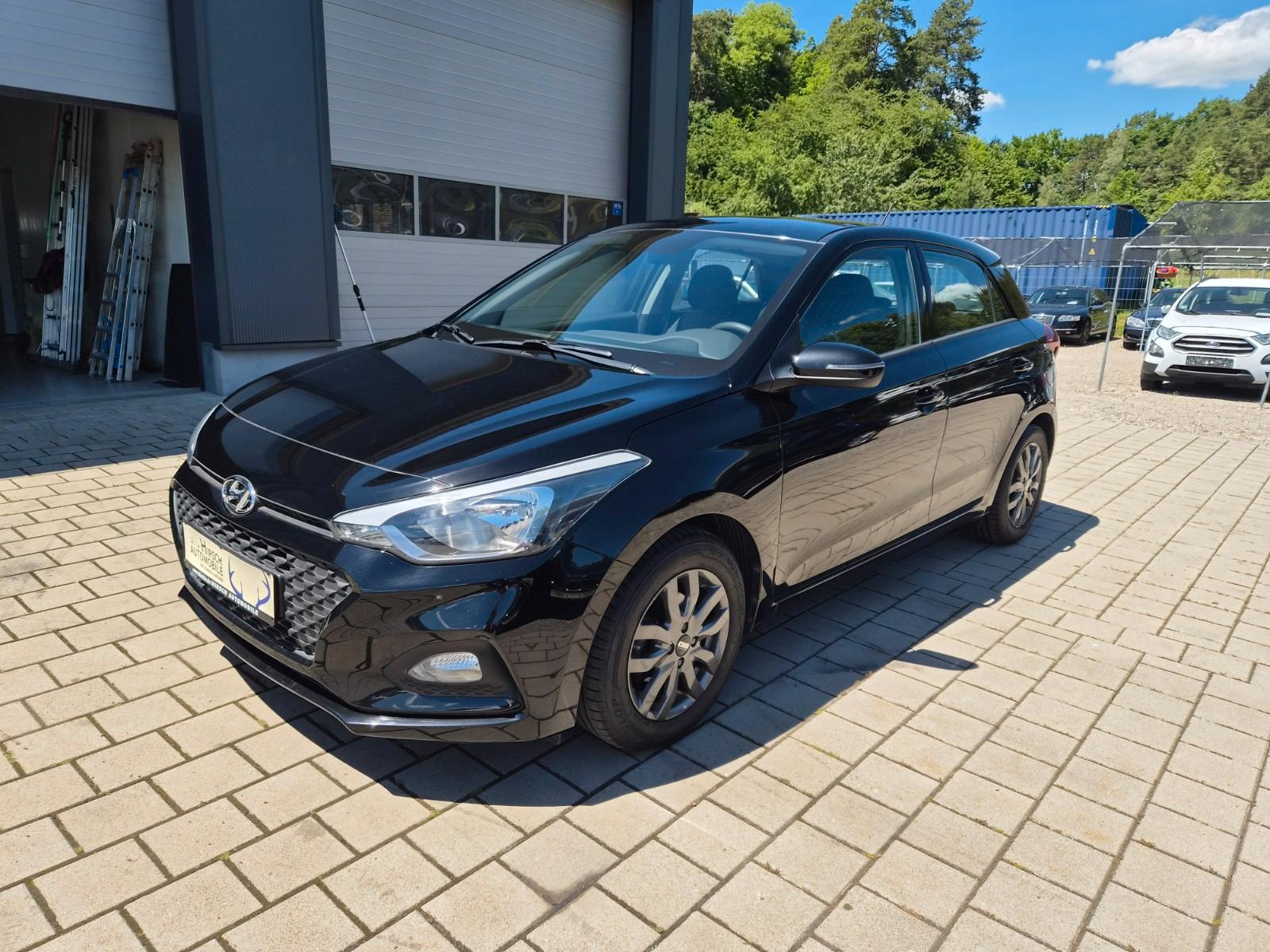 Hyundai i20 Select 1.Hand/4-Türig/Tüv Neu