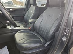 FORD Kuga PHEV Vignale 225 PS #AHK #LEDER #B&O FORD Kuga PHEV Vignale 225 PS #AHK #LEDER #B&O