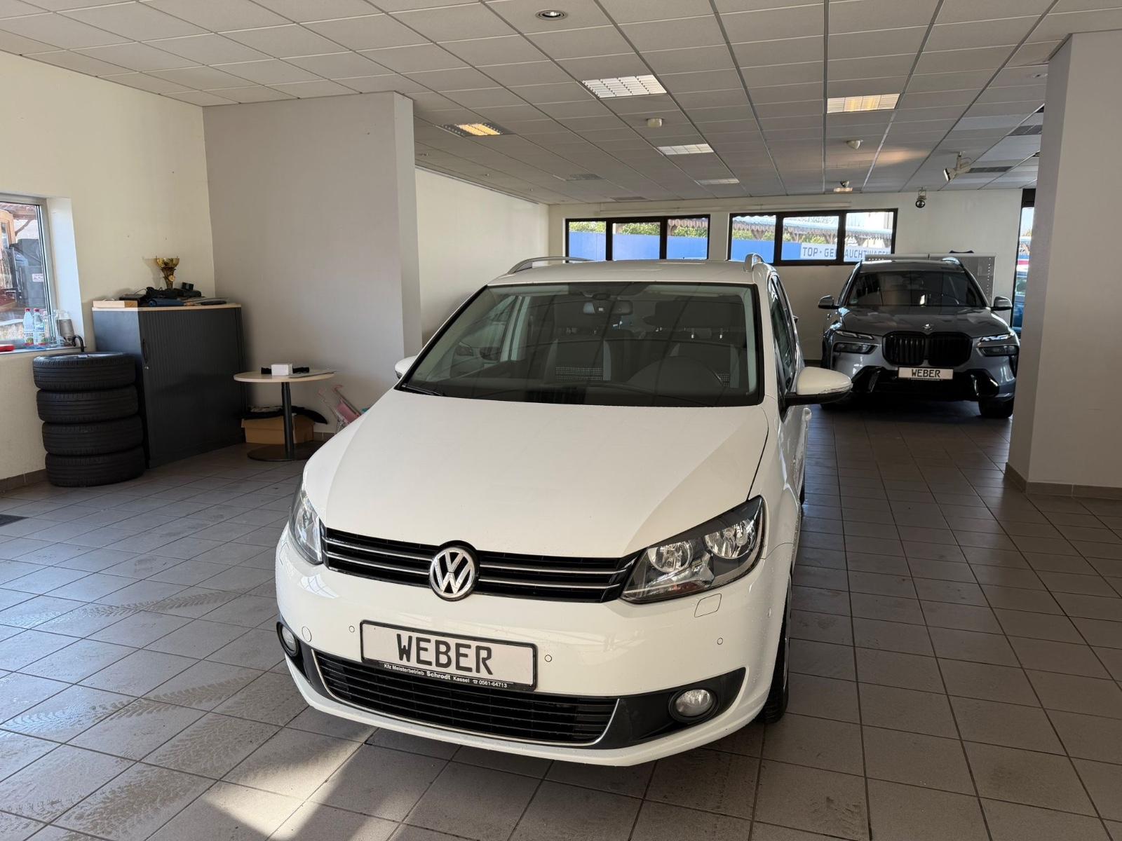 Volkswagen Touran Life BMT