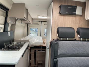 Carado CV 602 PRO AUTOMATIK  KLIMAAUTOMATIK NAVI ALU