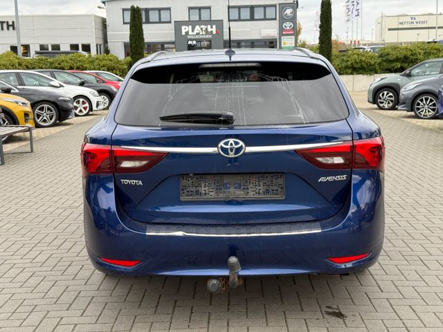 Toyota Avensis  Touring Sports Business Edition
