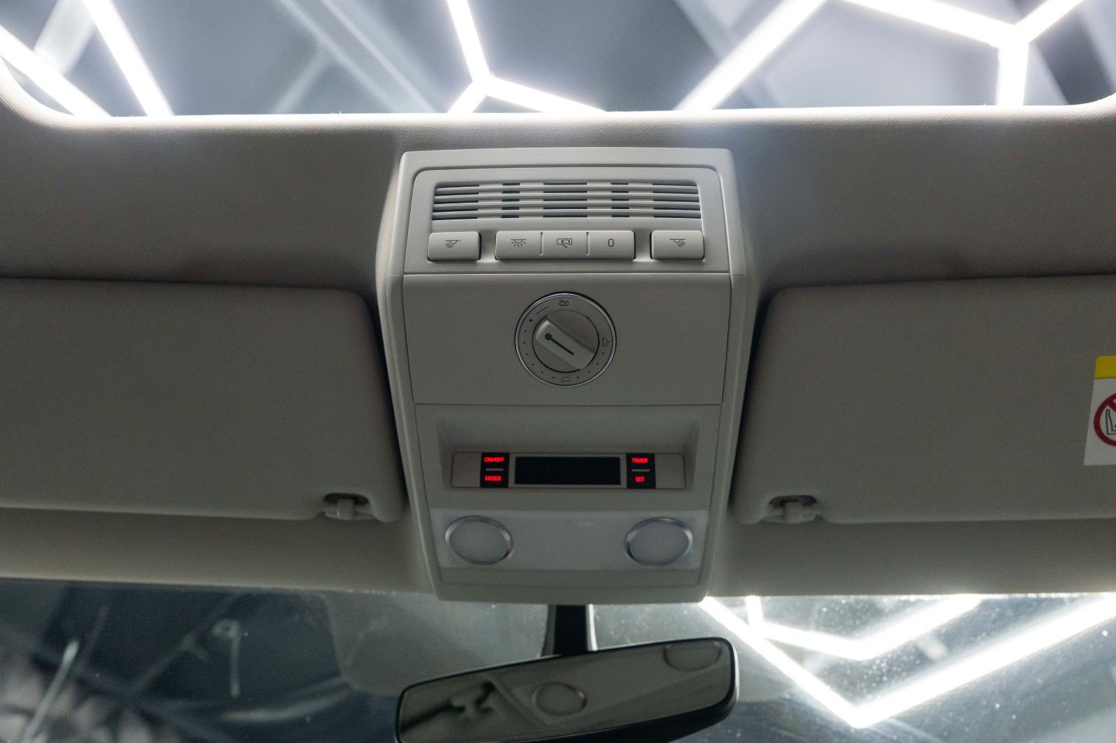 Fahrzeugabbildung Volkswagen T6 Multivan 2.0TDI DSG Edition 30 4Motion ACC