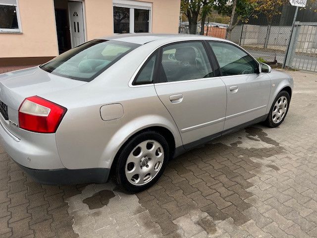 Audi A4 Lim. 2.5 TDI