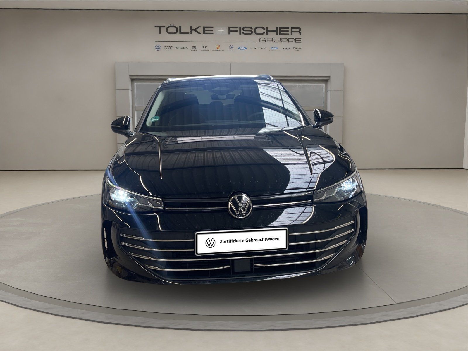 Volkswagen Passat Variant 2.0 TDI Business DCC ACC AHK LM foto 2