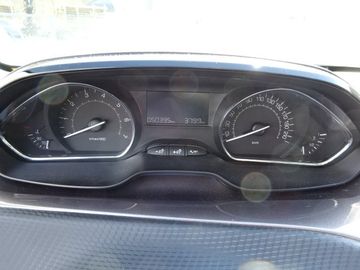Fotografie des Peugeot 2008 1.6 16V VTi 120 Active*12 Mon.Garantie*Topz