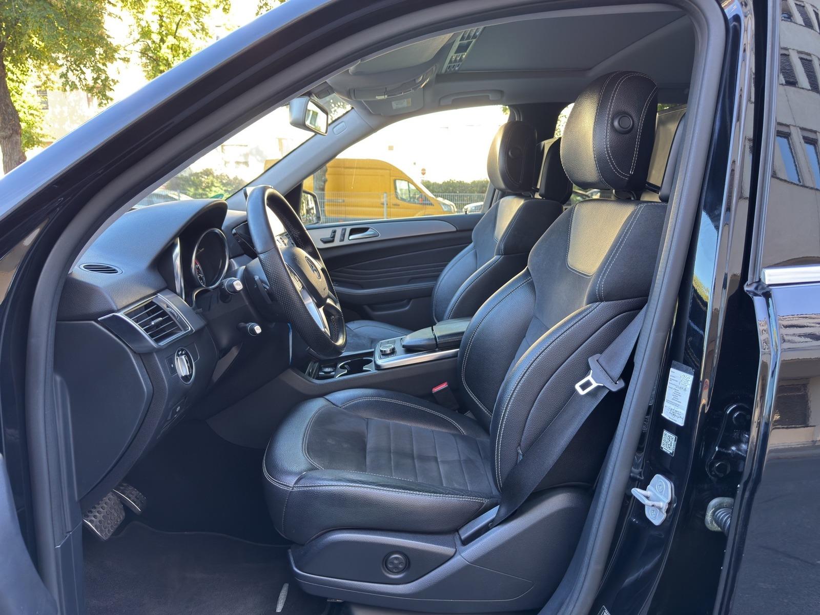 Mercedes-Benz ML 350 D 4Matic AMG 20 Zoll AHK SD Harman Kardon