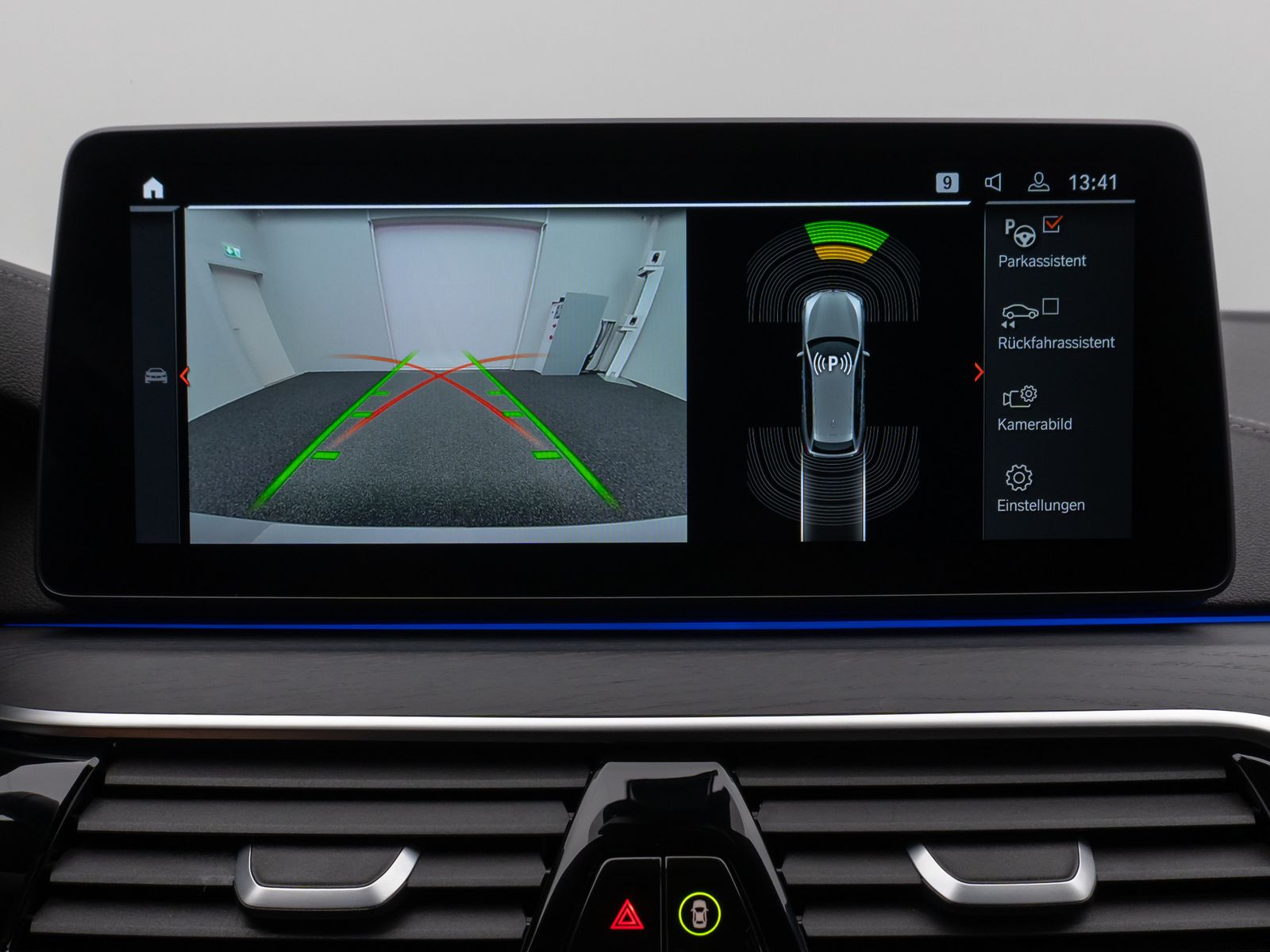 Fahrzeugabbildung BMW 540d xD M Sport Pro Laser Kamera HUD DAB H/K 20"