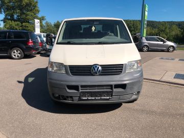 Volkswagen T5 Transporter - 2