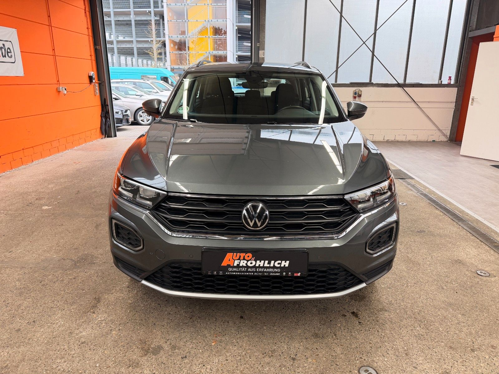 Volkswagen T-Roc Style DSG AHK ACC LED Apple CarPlay imagem 2