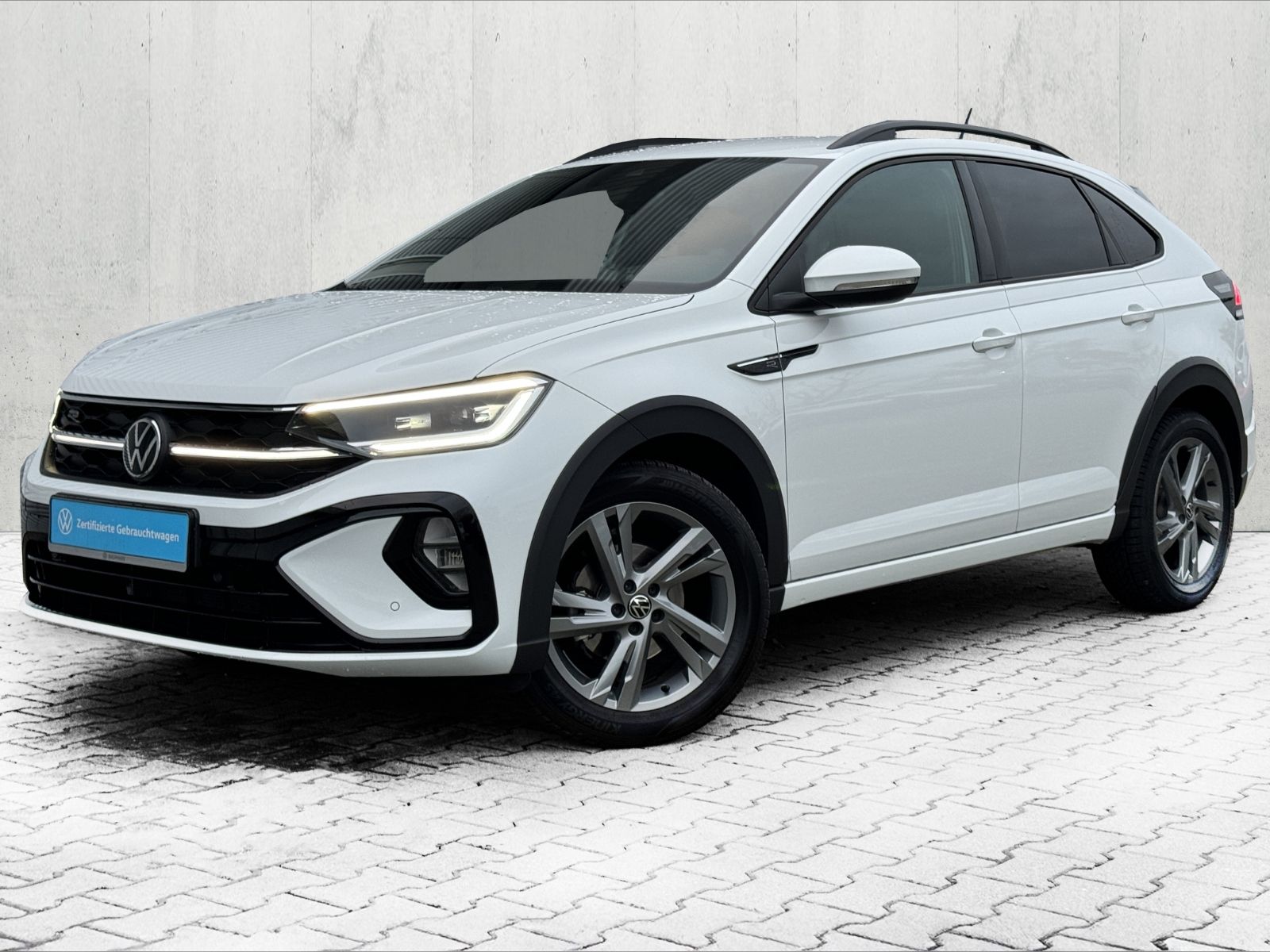Taigo 1.5 TSI DSG R-LINE *NAVI*LED*IQ.DRIVE*
