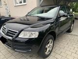 Volkswagen Touareg 2.5 R5 TDI Standard - Volkswagen Touareg Standard mit Diesel-Antrieb