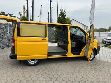 Volkswagen T5 Transporter - 3