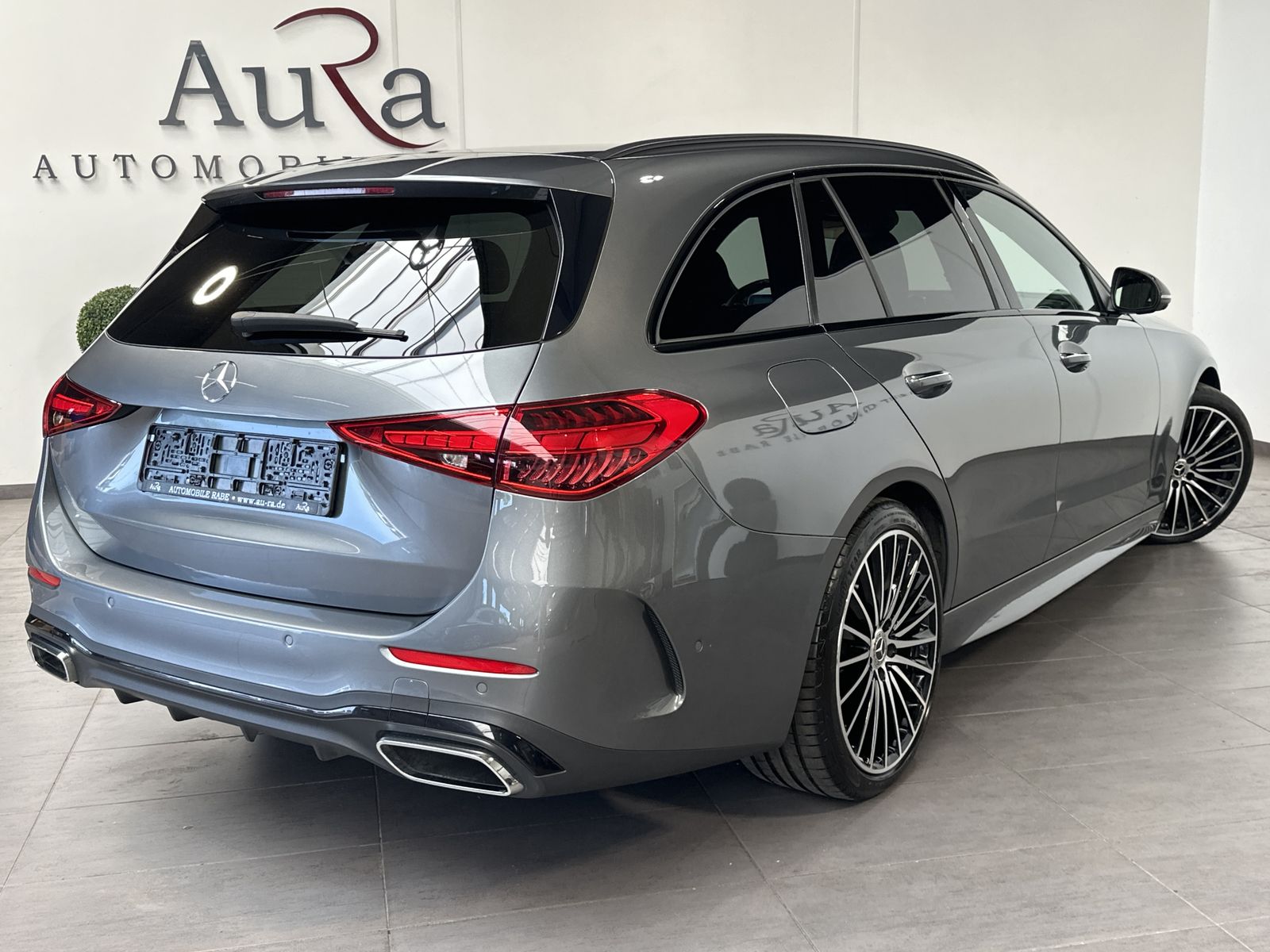 Fahrzeugabbildung Mercedes-Benz C 220d T AMG -Line NAV+LED+ACC+AHK+KAMERA+19ZOLL
