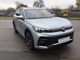 Volkswagen Tiguan 2.0 TDI DSG 4M R-Line+20"+Pano+Standheizu - Volkswagen Tiguan: Standheizung