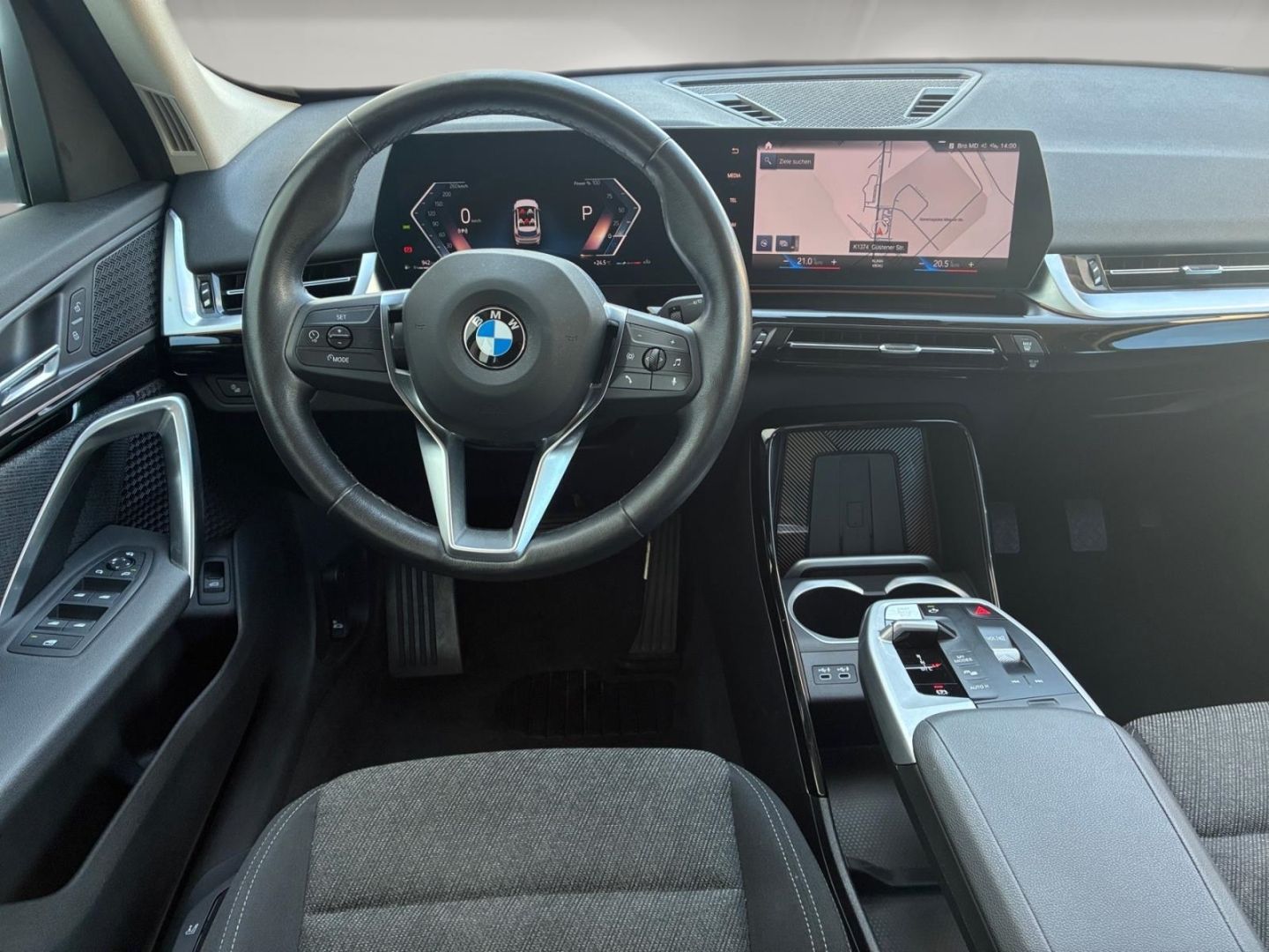 BMW X1 sDrive18d Navi LED el.Heckklappe Kamera Sitzh foto 10