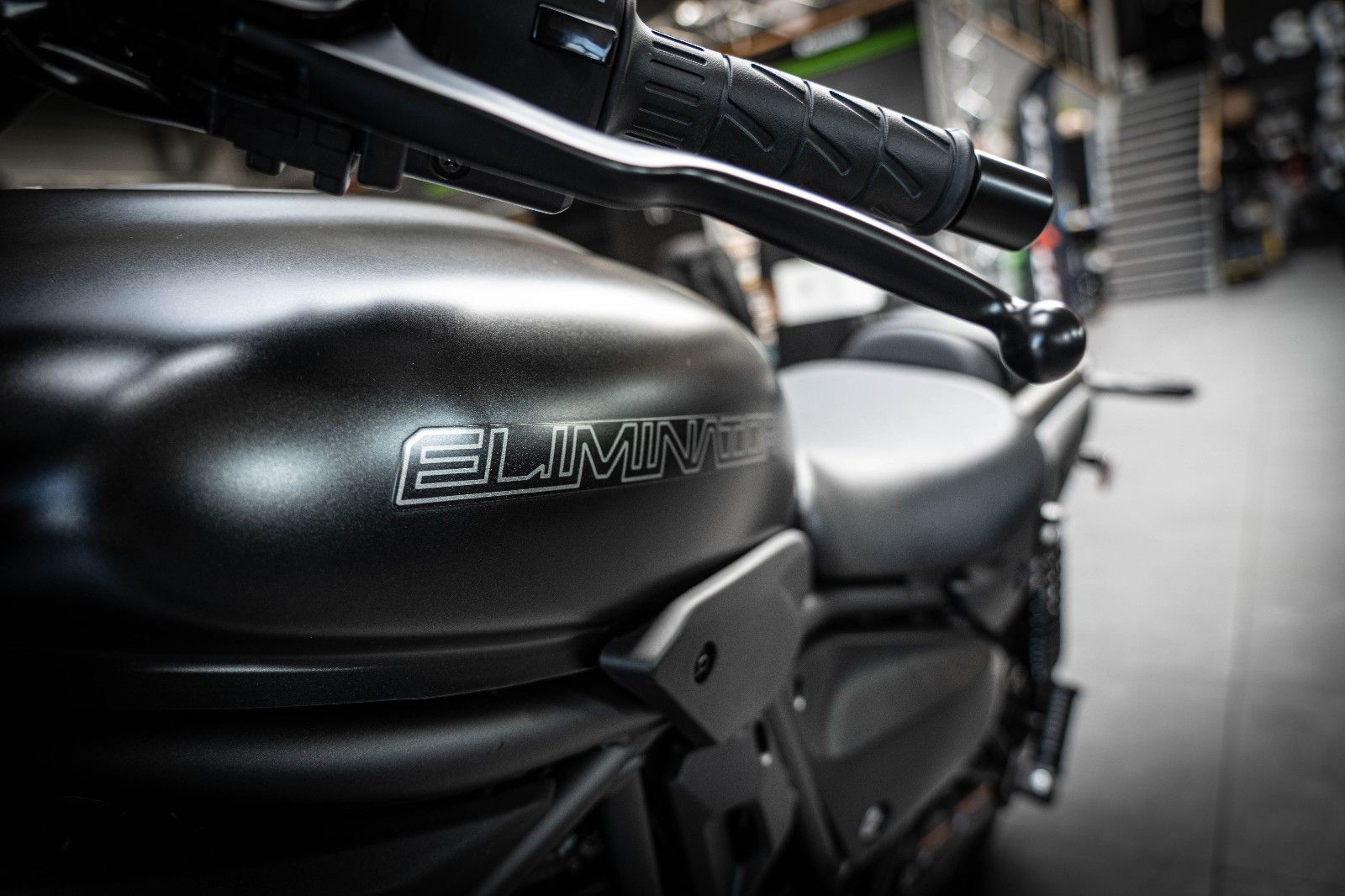 Fahrzeugabbildung Kawasaki Eliminator 500 / 2024 / Neu 4 Jahre Garantie