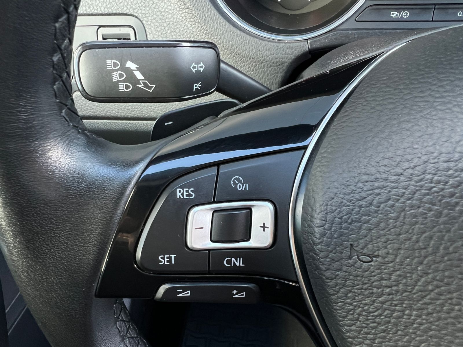 Fahrzeugabbildung Volkswagen Polo Comfortline 1.2 TSI DSG *Klima, Sitzhzg., P