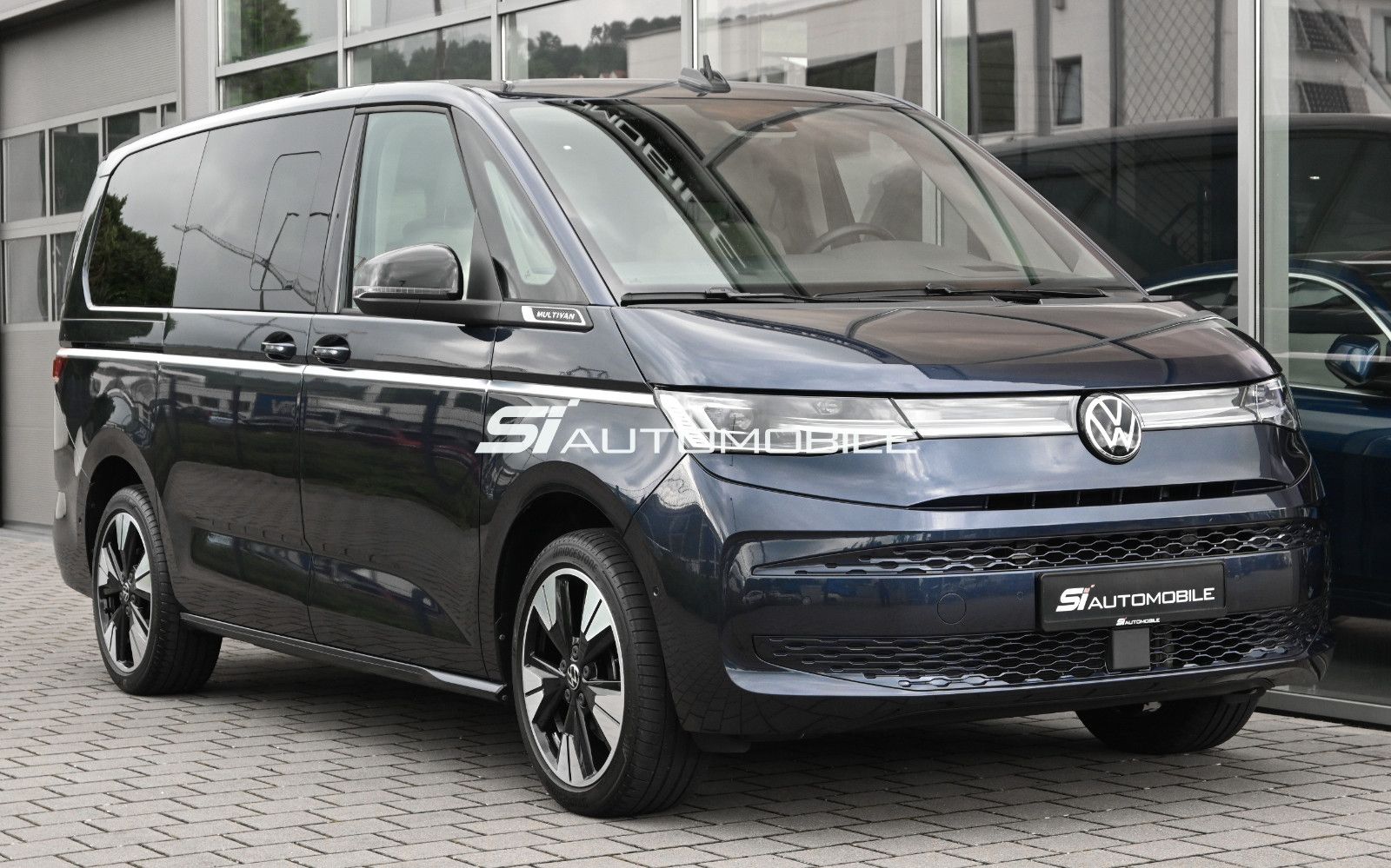 Fahrzeugabbildung Volkswagen T7 Multivan 2,0 TDI DSG Style Lang °UVP 80.587€°