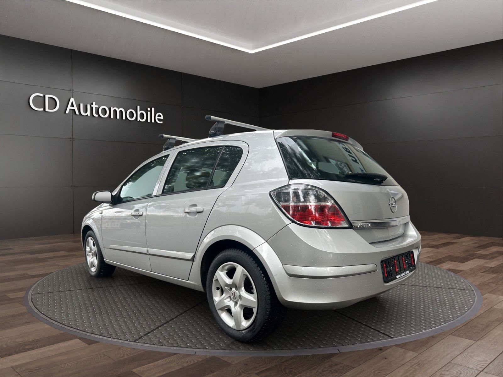 Fahrzeugabbildung Opel Astra H Lim. Edition/Service Neu/Klima/Tempomat
